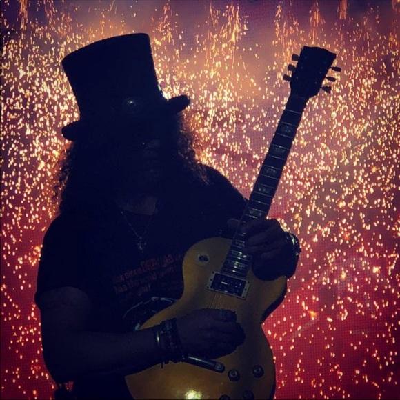 Meet your Posher, Ginny - Picture 3 of 8